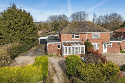 3 bedroom semi-detached house for sale, Church Lane, Barford, Norwich