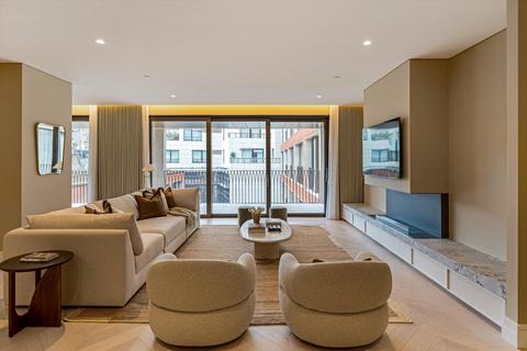 undefined, Mayfair, London W1J