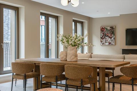 undefined, Mayfair, London W1J