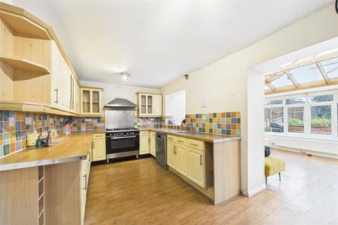 3 bedroom end of terrace house to rent, Meadow Way, Bracknell, Berkshire, RG42