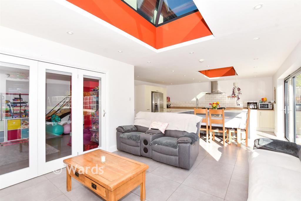 Kitchen/Dining/Family Room