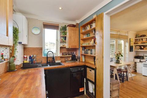 undefined, Bradvue Crescent, Bradville, Milton Keynes
