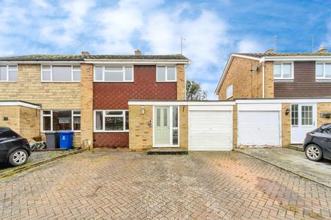 3 bedroom semi-detached house for sale, Glebe Road, Deanshanger, MILTON KEYNES