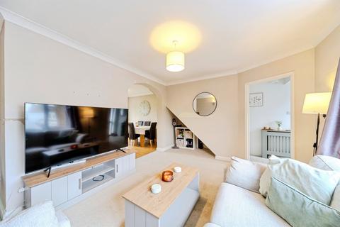 3 bedroom semi-detached house for sale, Glebe Road, Deanshanger, MILTON KEYNES