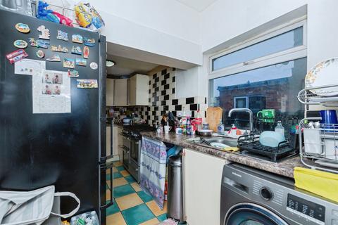 2 bedroom terraced house for sale, Humberstone Lane, Thurmaston, Leicester