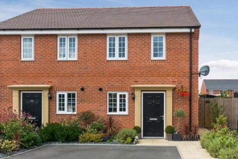 2 bedroom semi-detached house for sale, Chedworth Close, Stratford-Upon-Avon