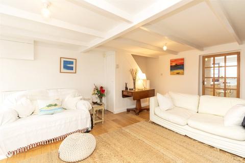 undefined, Jamaica Terrace, Penzance TR18