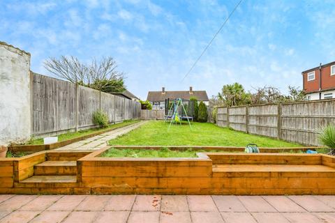 3 bedroom end of terrace house for sale, Barnhurst Path, Watford