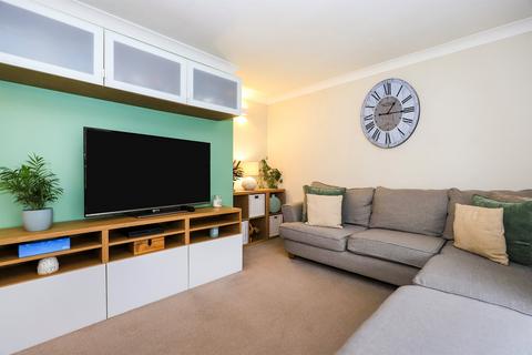 undefined, Fozdar Crescent, Bilston