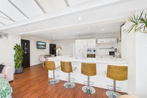 undefined, Hawkhurst Court, Porthcawl CF36