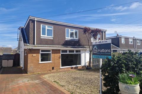 Hawkhurst Court, Porthcawl CF36