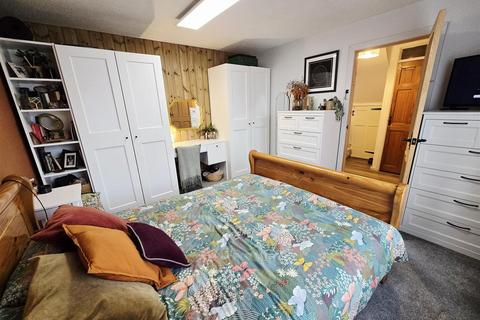 3 bedroom end of terrace house for sale, Queen Elizabeth Road, Launceston