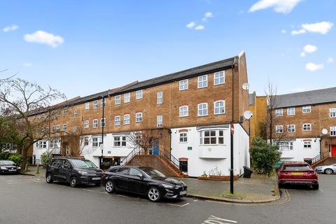 2 bedroom flat for sale, Vauxhall Grove, London, SW8