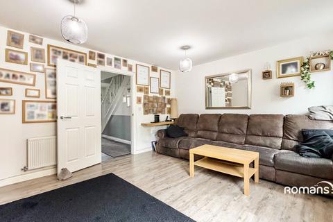 2 bedroom terraced house for sale, Bedstone Road, Basingstoke, Hampshire