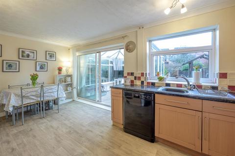 4 bedroom semi-detached house for sale, Coniston Drive, Kingswinford, DY6 9BZ