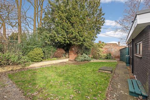 undefined, Manor Farm Road, Sandy SG19