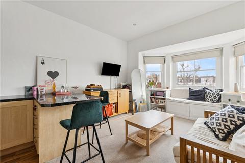 Colville Gardens, Notting Hill, London, W11