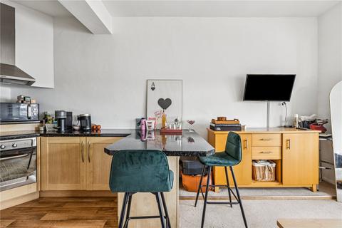 1 bedroom apartment for sale, Colville Gardens, Notting Hill, London, W11