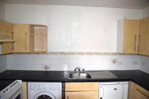 2 bedroom apartment to rent, Dartford DA2