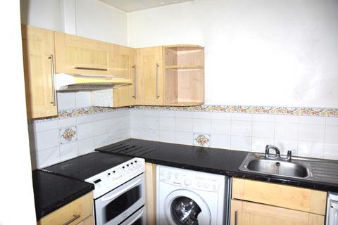 2 bedroom apartment to rent, Dartford DA2
