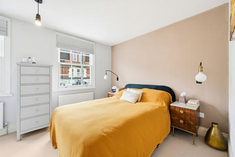 undefined, Kingston Road, London SW19