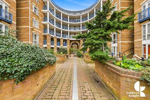 3 bedroom apartment to rent - Rotherhithe Street, London SE16