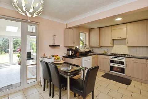 4 bedroom detached house for sale, Highveer Croft, Tattenhoe, Milton Keynes