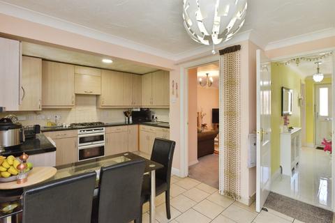 4 bedroom detached house for sale, Highveer Croft, Tattenhoe, Milton Keynes