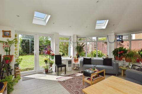 4 bedroom detached house for sale, Highveer Croft, Tattenhoe, Milton Keynes