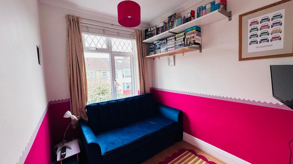 Tuffley Road, Westbury on Trym Bed 3.jpeg