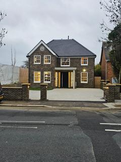 8 bedroom detached house to rent - Oakleigh Road South, London N11
