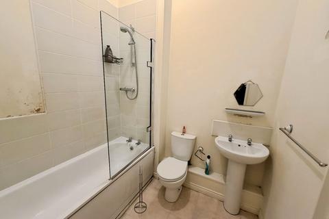 2 bedroom apartment to rent, Speakman Way, Merseyside L34