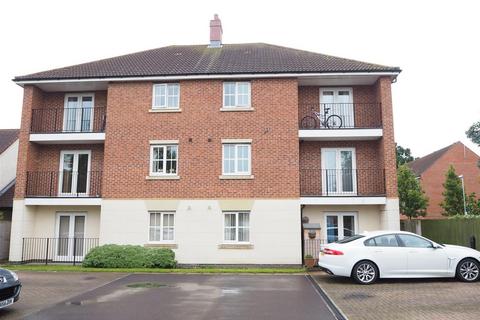2 bedroom flat to rent, Rubys Walk, Fernwood, Newark, NG24