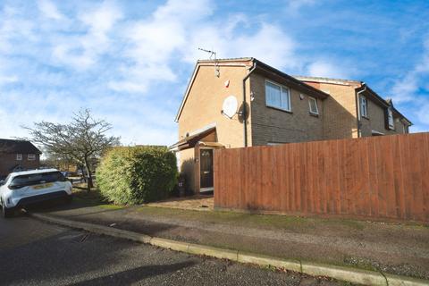 Gainsborough Drive, Houghton Regis, Dunstable