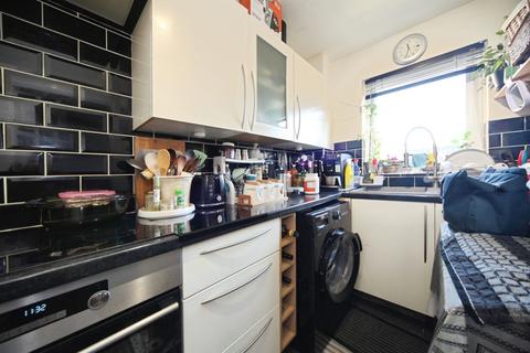 undefined, Gainsborough Drive, Houghton Regis, Dunstable