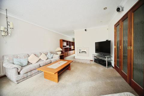 undefined, Cartmel Drive, Dunstable