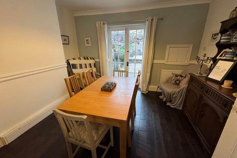 undefined, South Street, Taunton TA1