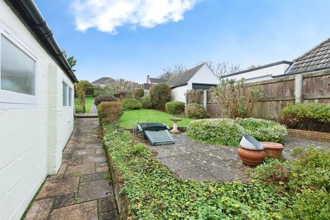 2 bedroom detached bungalow for sale, Dowlands Road, Bournemouth