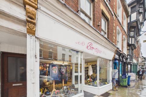 Shop to rent - High Street, Tewkesbury