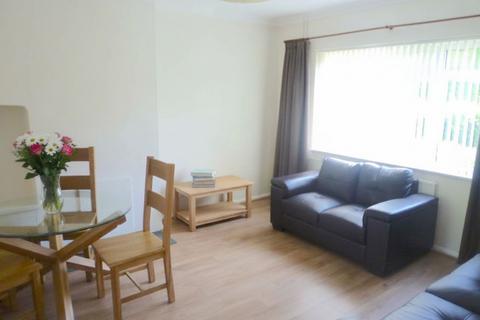 4 bedroom semi-detached house to rent, Gerard Close, Cambridge, CB5