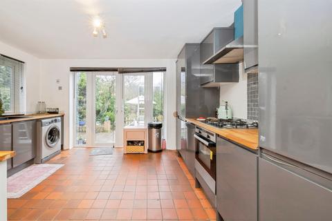 3 bedroom terraced house for sale, Anthony Close, Watford