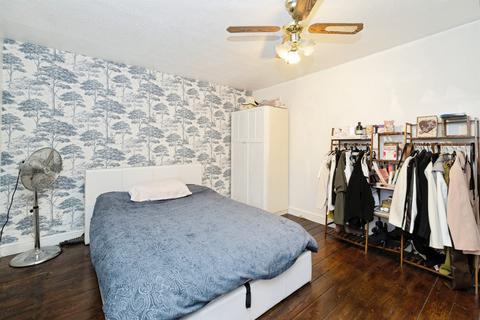 3 bedroom terraced house for sale, Anthony Close, Watford