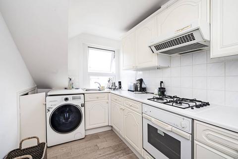 2 bedroom flat to rent, Dunsmure Road, Stoke Newington, London, N16
