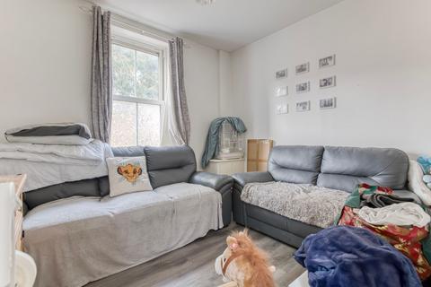 3 bedroom terraced house for sale, Middle Market Road, Great Yarmouth