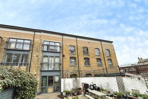 1 bedroom flat for sale - New Cross Road, London SE14