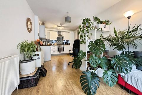 1 bedroom flat for sale, New Cross Road, London SE14