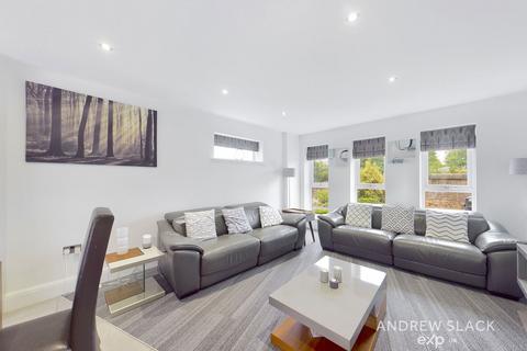 5 bedroom detached house for sale, Bloomsbury Gardens, Mansfield NG18