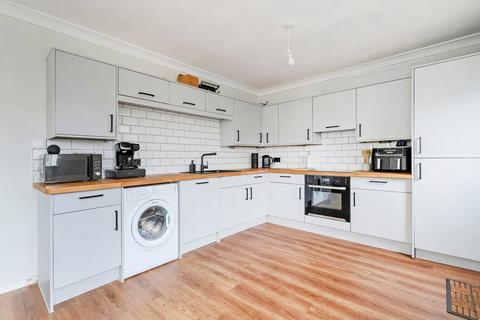 3 bedroom semi-detached house for sale, Melbourne Avenue, Rotherham S63