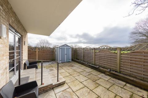 2 bedroom apartment for sale, Roding Road, Loughton, IG10