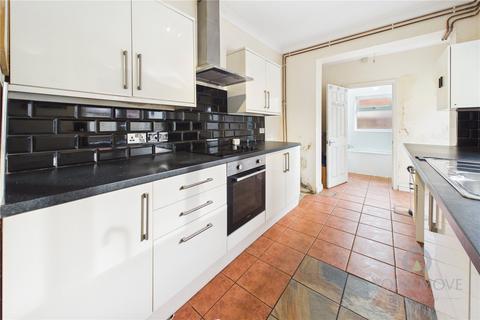 3 bedroom terraced house to rent, Clare Street, Northamptonshire NN1